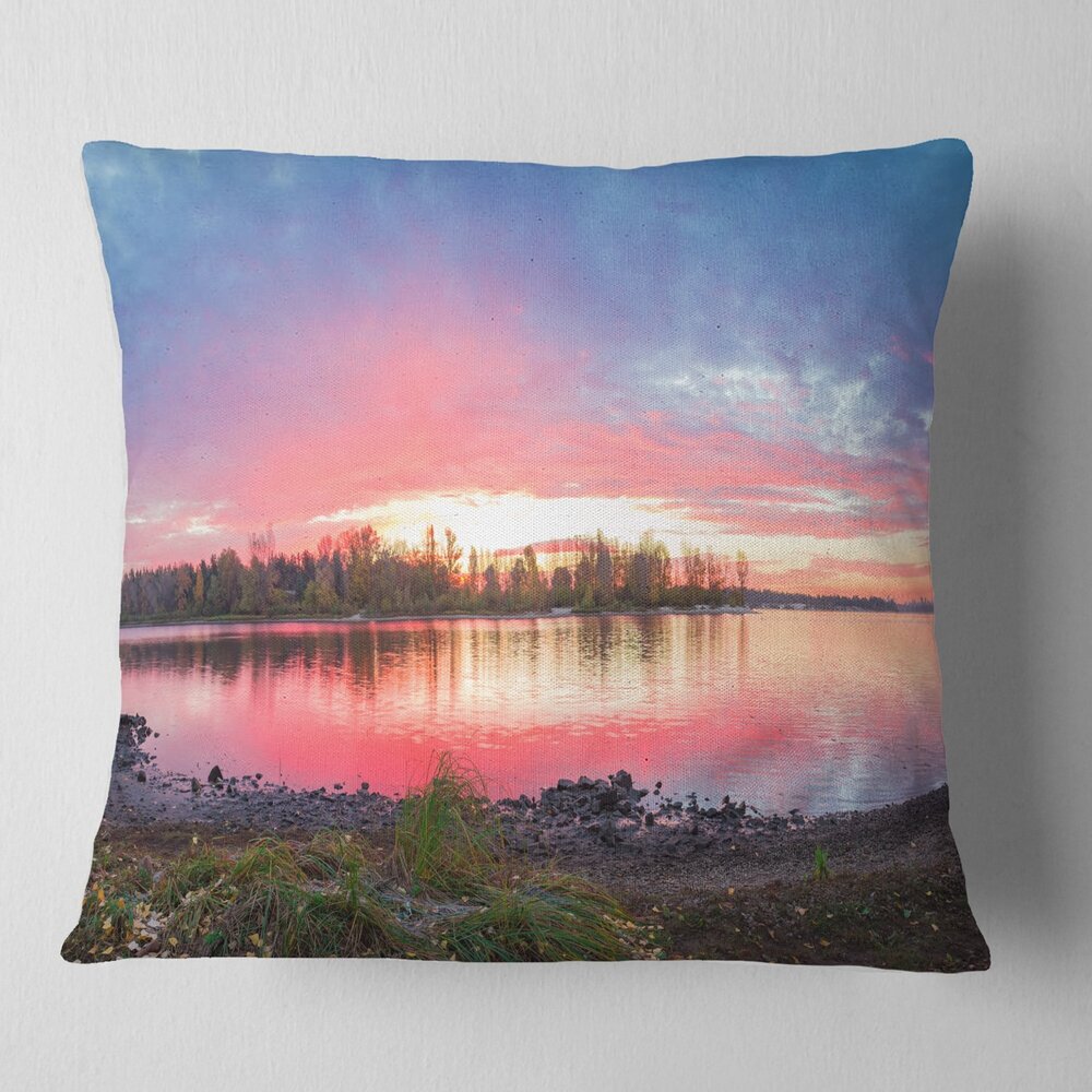 1110 Designart Beautiful Fall Sunrise Over River' Landscape Throw Living